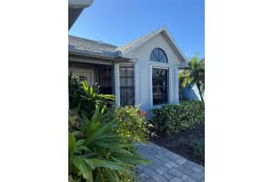 628 MIDDLEBURY LOOP, NEW SMYRNA BEACH, FL 32168 Sold 02/04/25