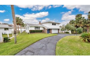 1916 PENINSULA DRIVE, DAYTONA BEACH, FL 32118 Sold 04/22/25