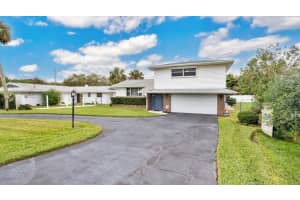 1916 PENINSULA DRIVE, DAYTONA BEACH, FL 32118 Sold 04/22/25