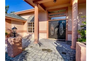 216 Ocean Dr, NEW SMYRNA BEACH