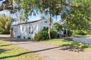 636 FAULKNER STREET, NEW SMYRNA BEACH, FL 32168 Sold 04/18/25