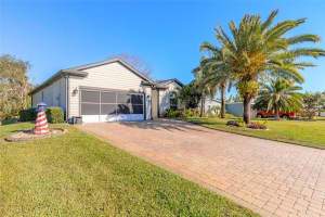 258 Navajo Dr, OAK HILL