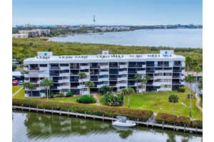 300 Columbia Dr #305-2, CAPE CANAVERAL