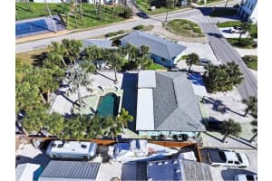 402 LINCOLN AVENUE, NEW SMYRNA BEACH, FL 32169 - MLS#MFRNS1083715