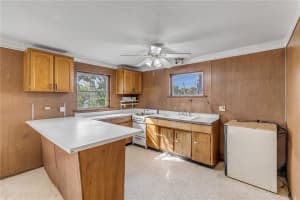 2515 FAIRFAX AVENUE, NEW SMYRNA BEACH, FL 32168 Sold 03/17/25