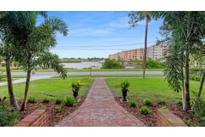 504 RIVERSIDE DRIVE, NEW SMYRNA BEACH, FL 32168 Sold 04/17/25
