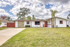 2712 QUEEN PALM DRIVE, EDGEWATER, FL 32141 Sold 04/22/25