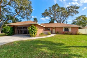 704 HILLVILLE DRIVE, PORT ORANGE, FL 32127 Sold 03/28/25
