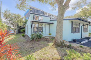 49 Jacaranda Cay Ct #49, NEW SMYRNA BEACH