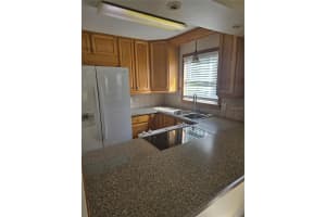36 FAIRWAY COURT, DELAND, FL 32724 Sold 05/22/25