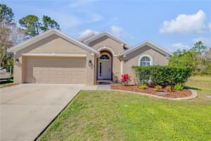 1880 1ST AVENUE, DELAND, FL 32724 Sold 08/21/25