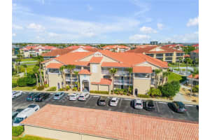 407 Bouchelle Dr #205, NEW SMYRNA BEACH