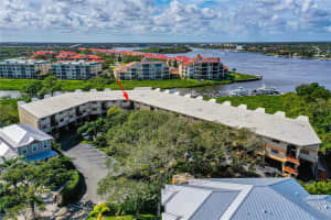 520 PENINSULA AVENUE, NEW SMYRNA BEACH, FL 32169 Sold 08/20/25