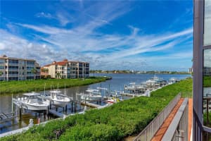 520 PENINSULA AVENUE, NEW SMYRNA BEACH, FL 32169 Sold 08/20/25