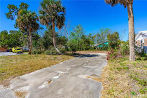 376 NAVAJO AVENUE, ORMOND BEACH, FL 32174 Sold 06/16/25