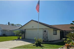 108 Lake Fairgreen Cir, NEW SMYRNA BEACH