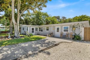 2342 DATE PALM DRIVE, EDGEWATER, FL 32141 Sold 05/12/25