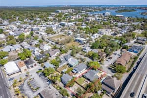 308 ORANGE STREET, NEW SMYRNA BEACH, FL 32168 Sold 09/05/25