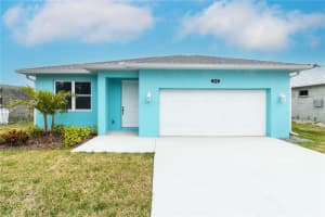 113 Douglas St, EDGEWATER