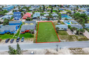 829 24TH AVENUE, NEW SMYRNA BEACH, FL 32169 Sold 05/14/25