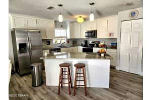 953 SAND CREST DRIVE, PORT ORANGE, FL 32127 Sold 07/24/25