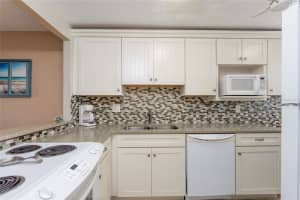 4153 ATLANTIC AVENUE, NEW SMYRNA BEACH, FL 32169 Sold 05/26/25