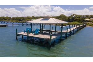 427 RIVERSIDE DRIVE, EDGEWATER, FL 32132 Sold 04/17/25