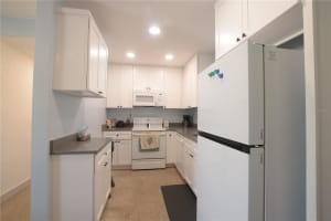 2552 CRESTWOOD AVENUE, NEW SMYRNA BEACH, FL 32168 - MLS#MFRNS1084572