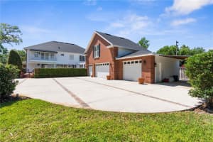 5411 LAZY OAKS LANE, ORLANDO, FL 32839 Sold 07/18/25