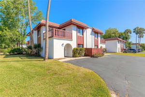 2089 OAK MEADOW CIRCLE, SOUTH DAYTONA, FL 32119 Sold 05/15/25