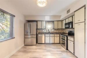 2089 OAK MEADOW CIRCLE, SOUTH DAYTONA, FL 32119 Sold 05/15/25