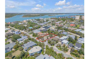 204 DUNE CIRCLE, NEW SMYRNA BEACH, FL 32169 - MLS#MFRNS1084591