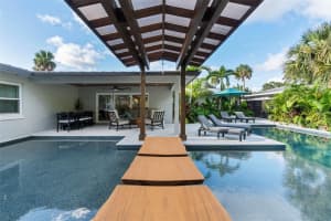 403 OCEAN AVENUE, NEW SMYRNA BEACH, FL 32169 Sold 06/12/25