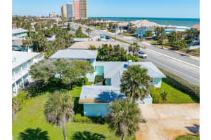 451 SEAVIEW AVENUE, DAYTONA BEACH, FL 32118 Sold 05/23/25