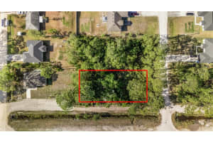 1720 EAST PARKWAY, DELAND, FL 32724 Sold 12/01/25