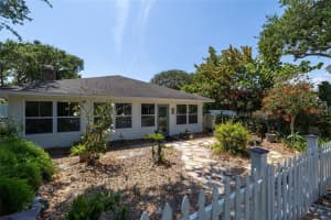 825 23RD AVENUE, NEW SMYRNA BEACH, FL 32169 - MLS#MFRNS1084728