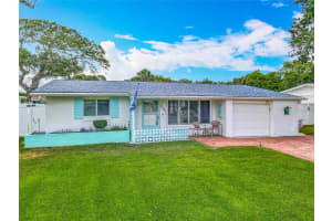 805 15TH AVENUE, NEW SMYRNA BEACH, FL 32169 - MLS#MFRNS1084852