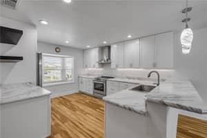 33 FORE DRIVE, NEW SMYRNA BEACH, FL 32168 Sold 07/18/25