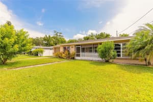 306 JEFFERSON AVENUE, PORT ORANGE, FL 32127 Sold 08/24/25