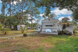 5224 PINELAND AVENUE, PORT ORANGE, FL 32127 - MLS#MFRNS1084953