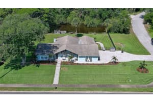 798 Fairway Dr, NEW SMYRNA BEACH
