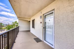 6727 TURTLEMOUND ROAD, NEW SMYRNA BEACH, FL 32169 - MLS#MFRNS1085008