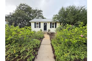 125 RIO VISTA DRIVE, EDGEWATER, FL 32132 Sold 07/22/25