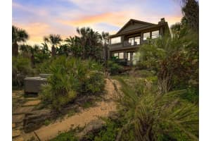 1421 N Atlantic Ave, NEW SMYRNA BEACH