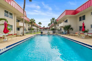 2901 HALIFAX AVENUE, DAYTONA BEACH, FL 32118 - MLS#MFRNS1085120