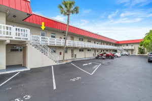 2901 HALIFAX AVENUE, DAYTONA BEACH, FL 32118 - MLS#MFRNS1085120