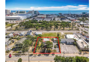 20 N Halifax Ave, DAYTONA BEACH