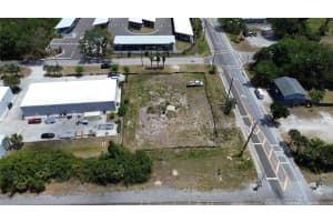 201 PARK AVENUE, EDGEWATER, FL 32132 - MLS#MFRNS1085176