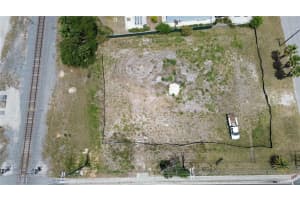 201 PARK AVENUE, EDGEWATER, FL 32132 - MLS#MFRNS1085176