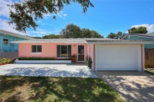 805 18TH AVENUE, NEW SMYRNA BEACH, FL 32169 Sold 08/29/25